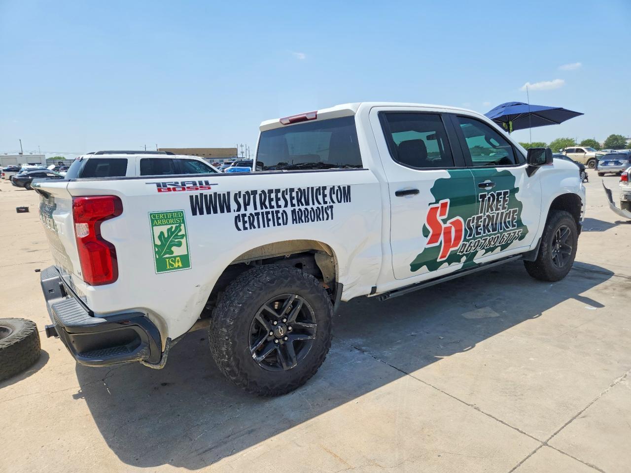 2020 Chevrolet Silverado K1500 Lt Trail Boss - zdjęcie 3