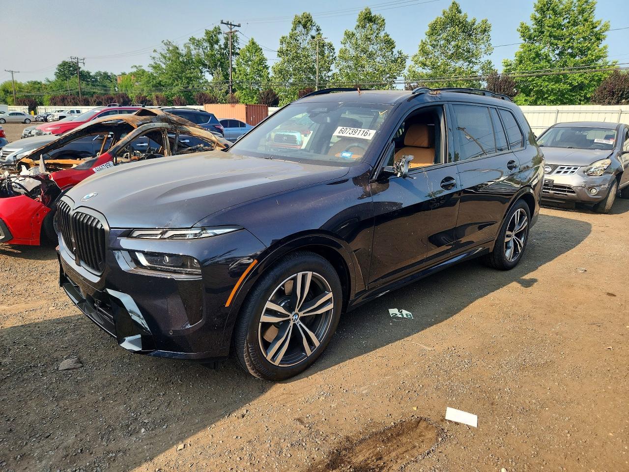 2026 BMW X7 xDrive40I - zdjęcie główne