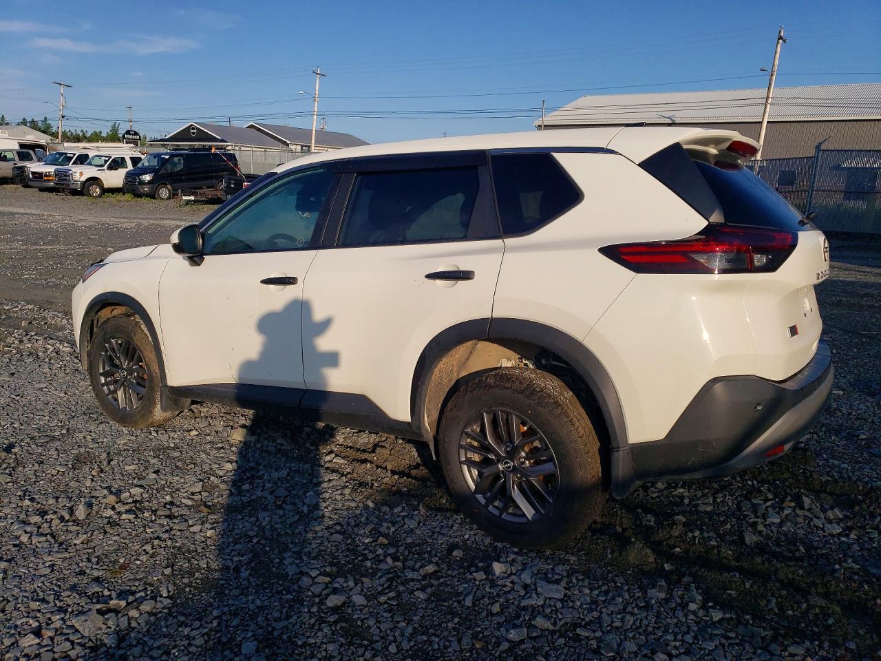2023 Nissan Rogue S - zdjęcie 2