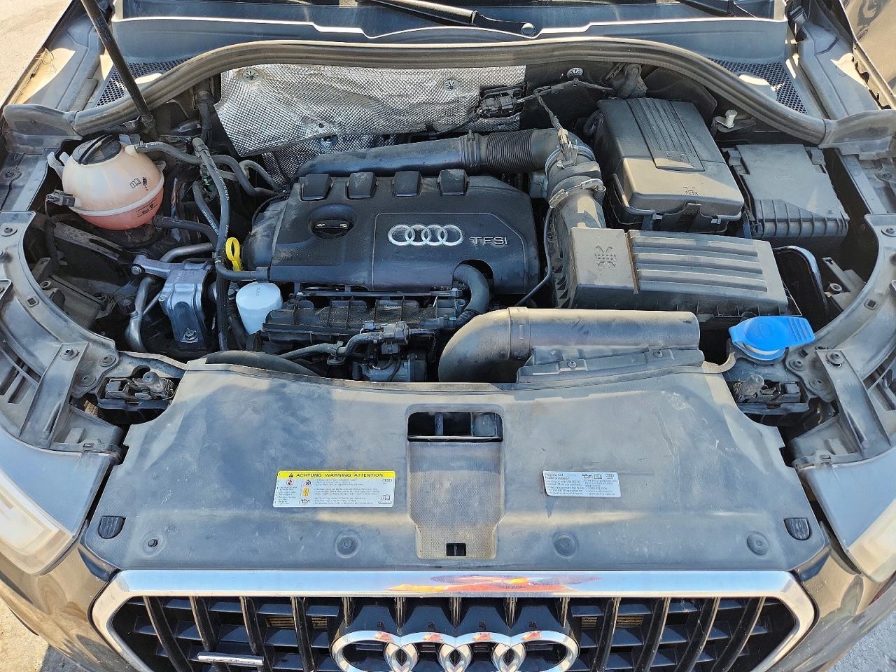 2015 Audi Q3 Premium Plus - zdjęcie 12