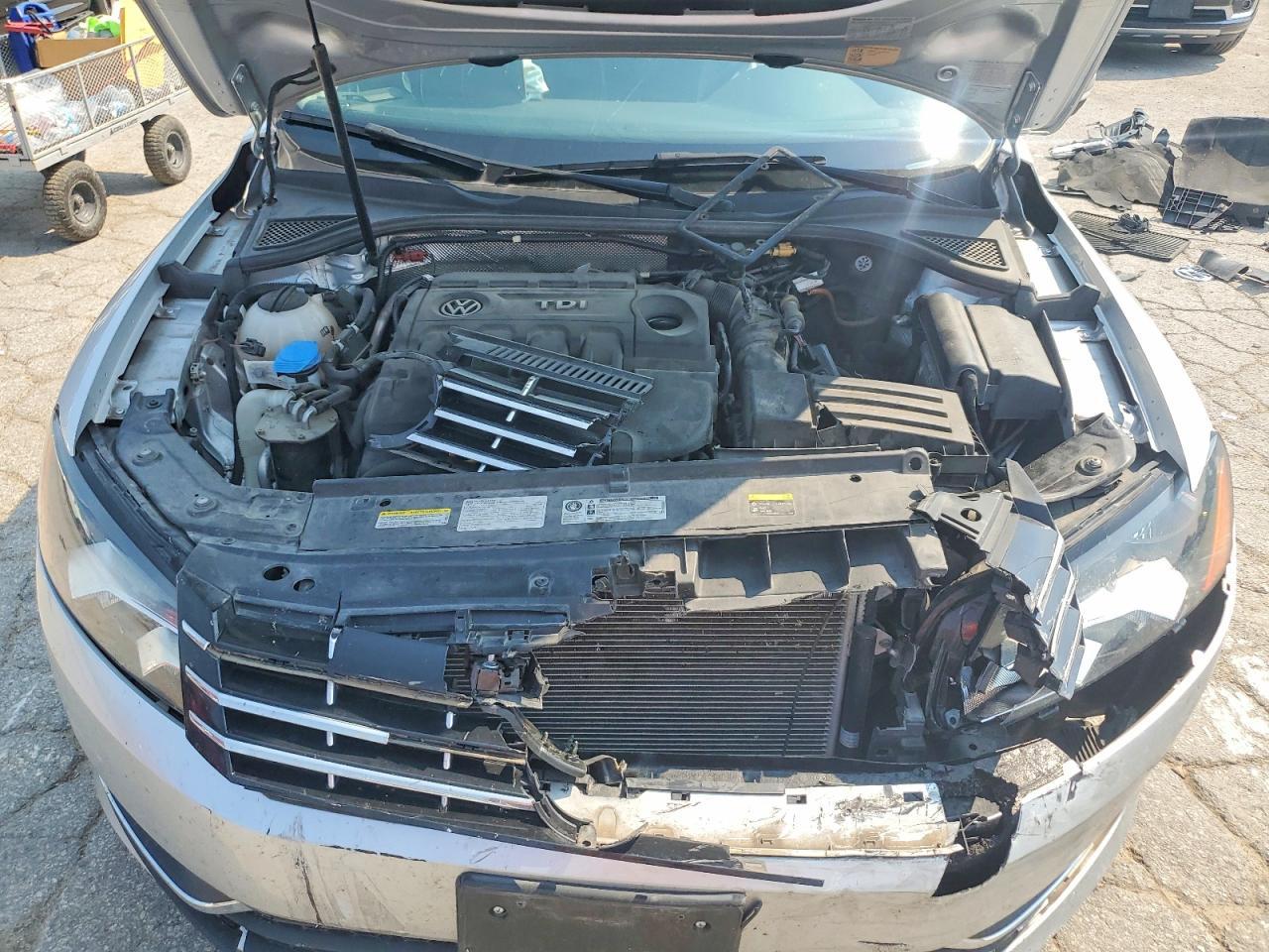 2015 Volkswagen Passat Sel - zdjęcie 11