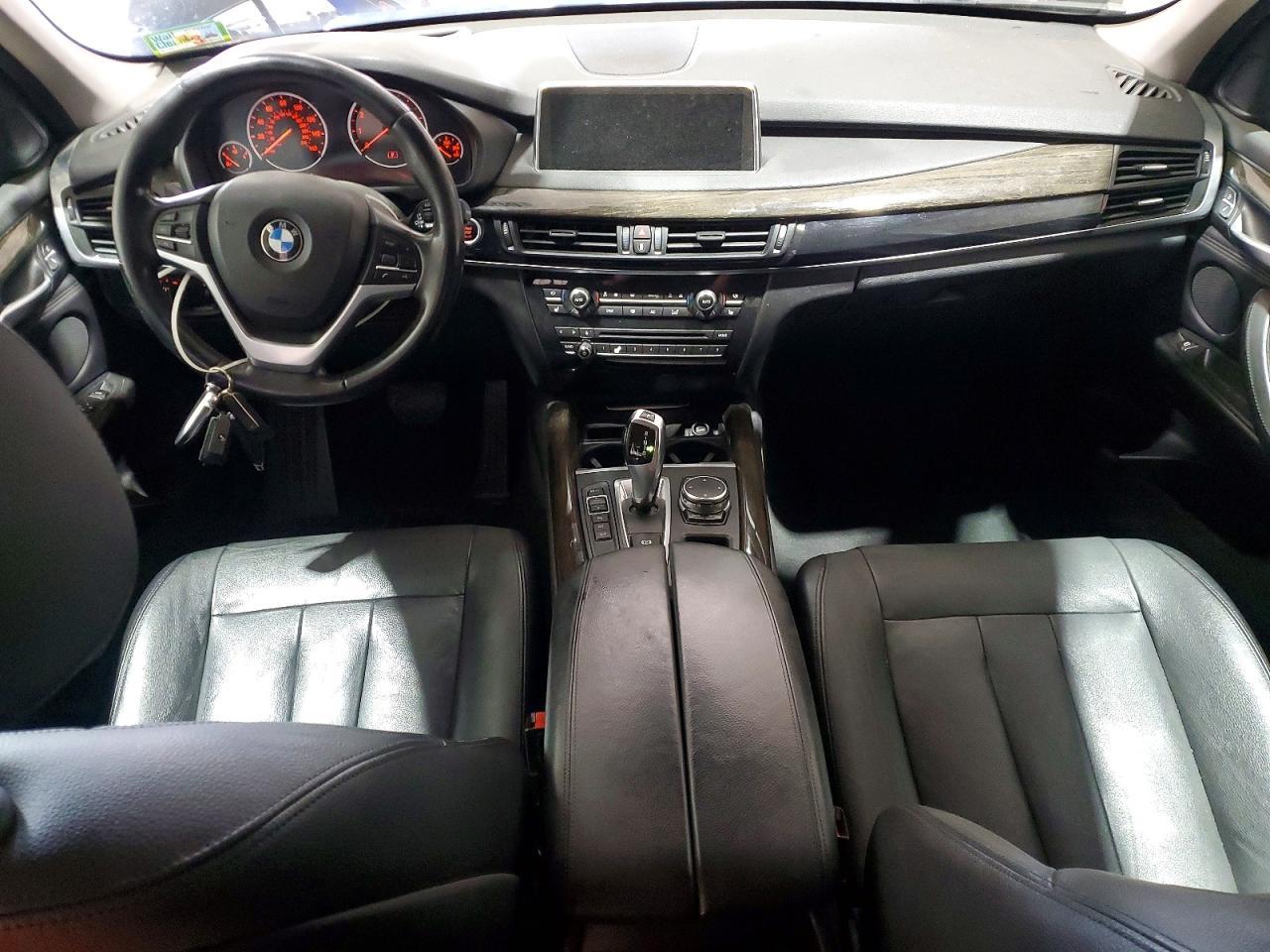 2016 BMW X5 xDrive35I - zdjęcie 8