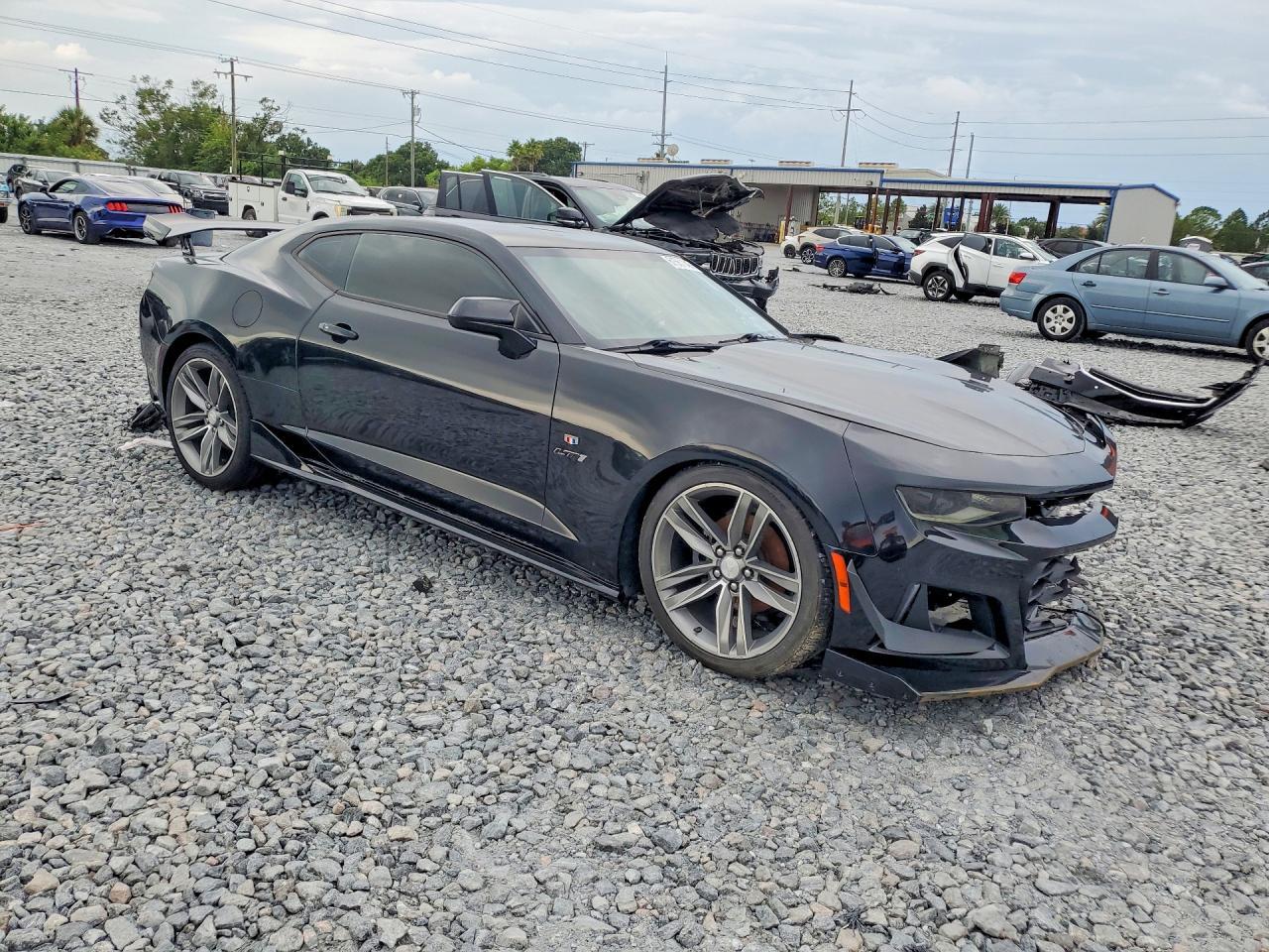 2017 Chevrolet Camaro Lt - zdjęcie 4