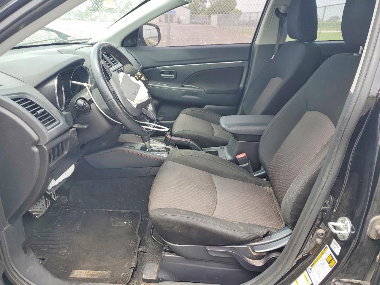 2018 Mitsubishi Outlander Sport Es - zdjęcie 7