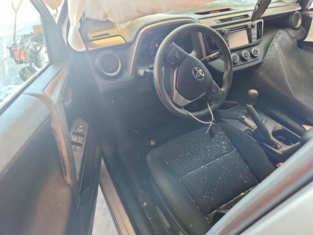 2016 Toyota Rav4 Le - zdjęcie 8