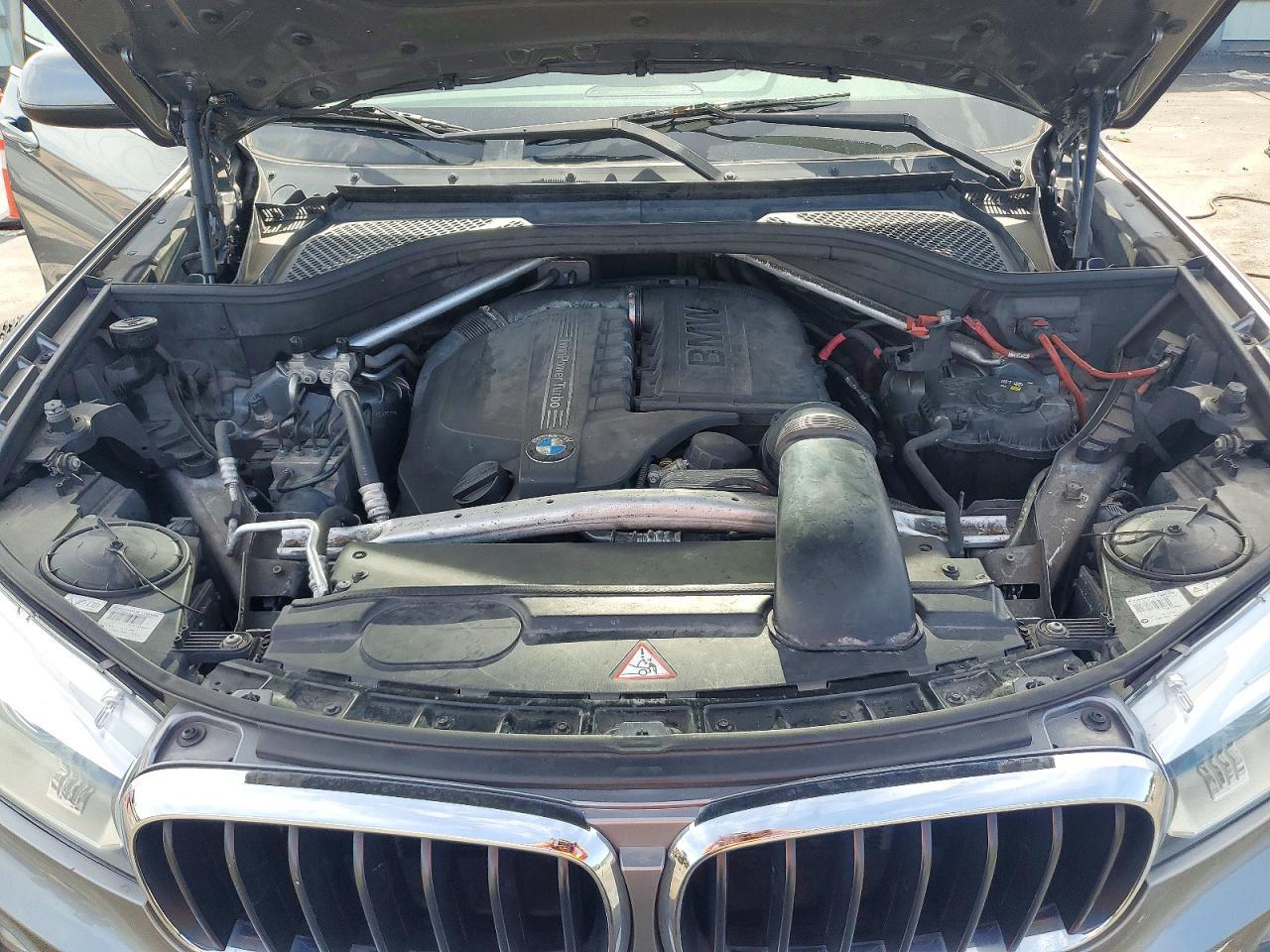 2014 BMW X5 xDrive35I - zdjęcie 11