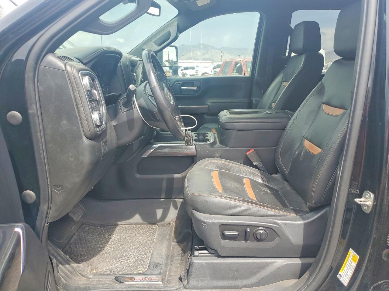 2021 GMC Sierra K2500 At4 - zdjęcie 7