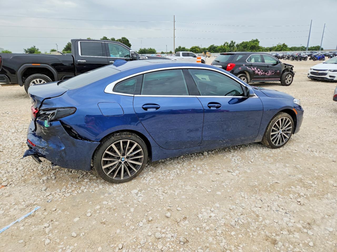 2024 BMW 228I - zdjęcie 3