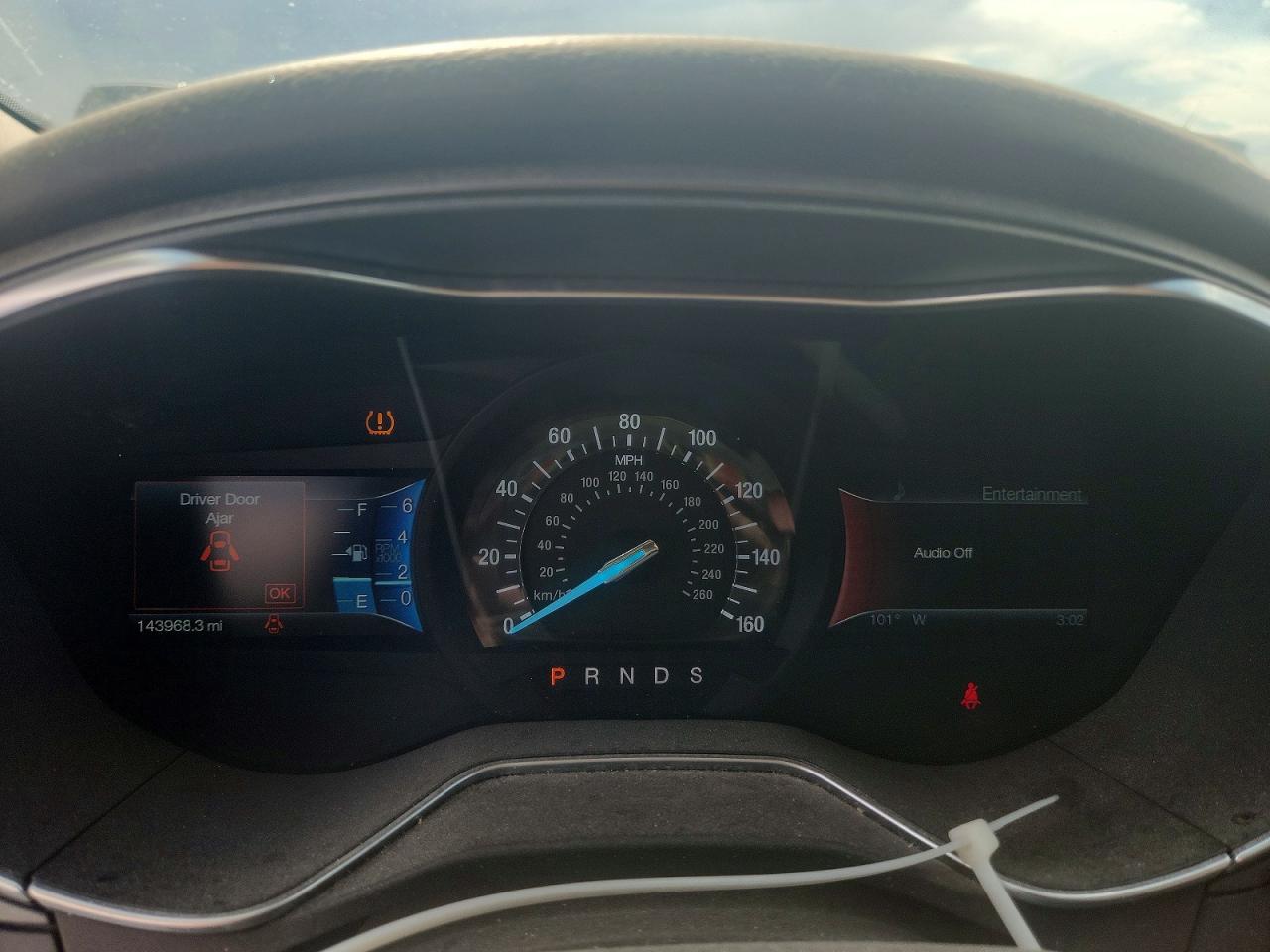 2014 Ford Fusion Titanium - zdjęcie 9