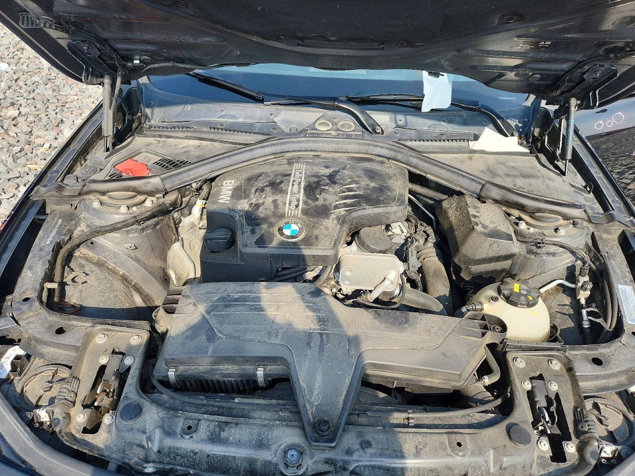 2016 BMW Seria 3 320i - zdjęcie 11