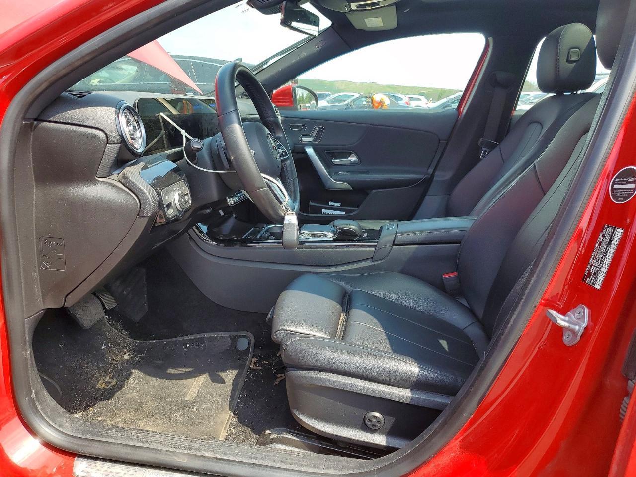 2019 Mercedes-Benz A 220 - zdjęcie 7