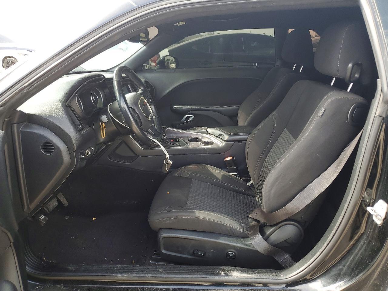 2016 Dodge Challenger Sxt - zdjęcie 7
