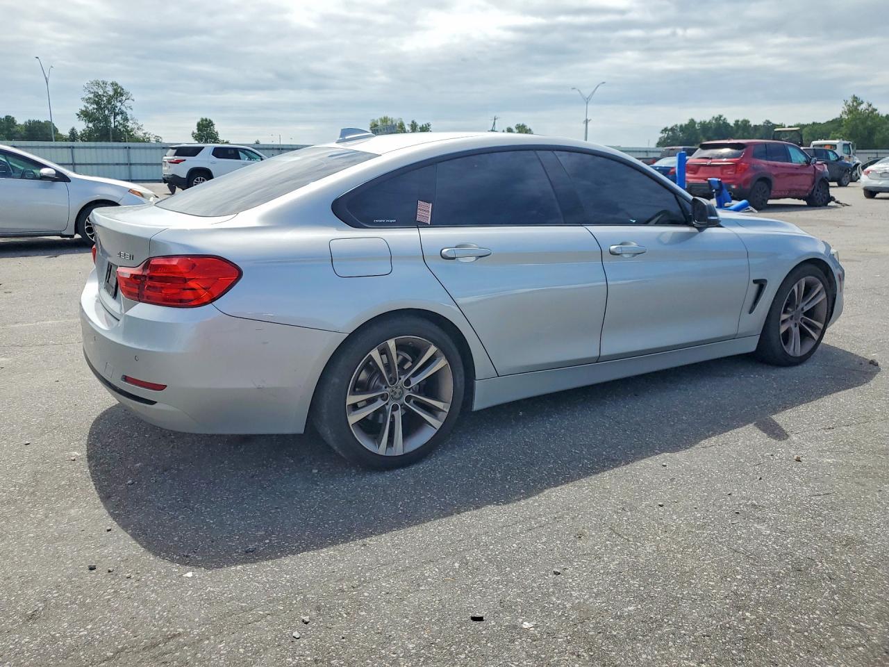 2015 BMW 428 I Gran Coupe - zdjęcie 3