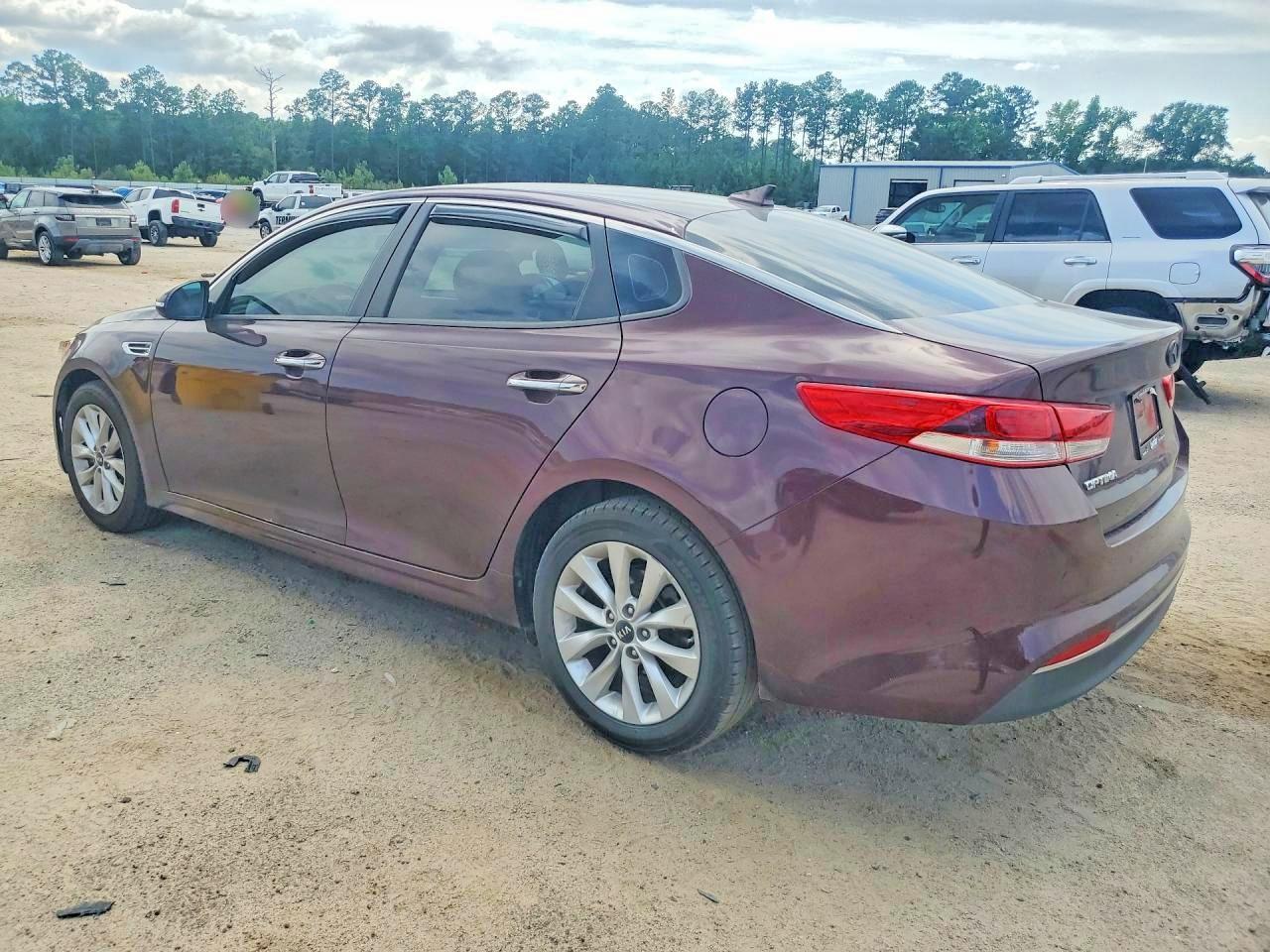 2017 Kia Optima Lx - zdjęcie 2