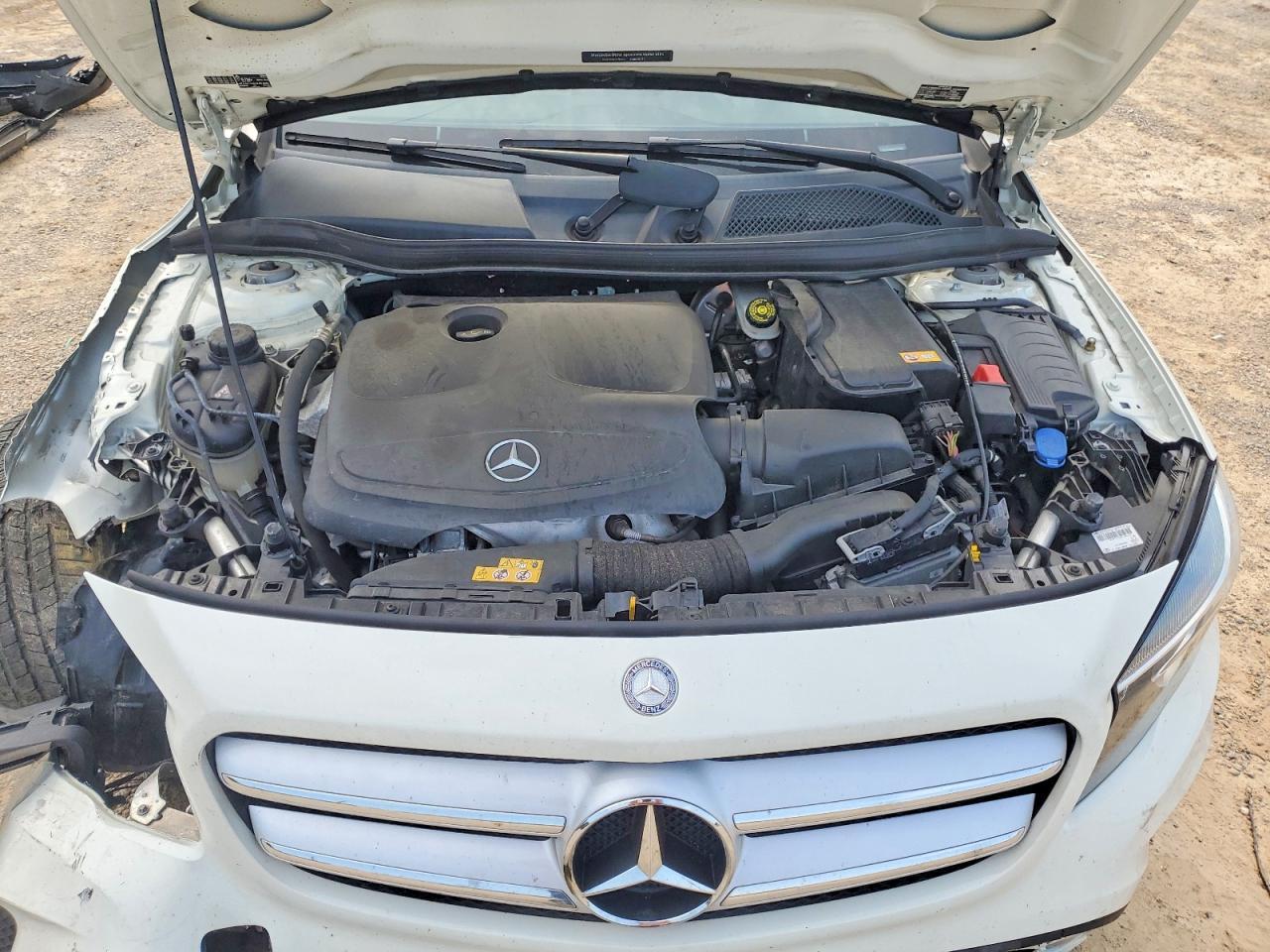 2016 Mercedes-Benz Gla 250 - zdjęcie 11