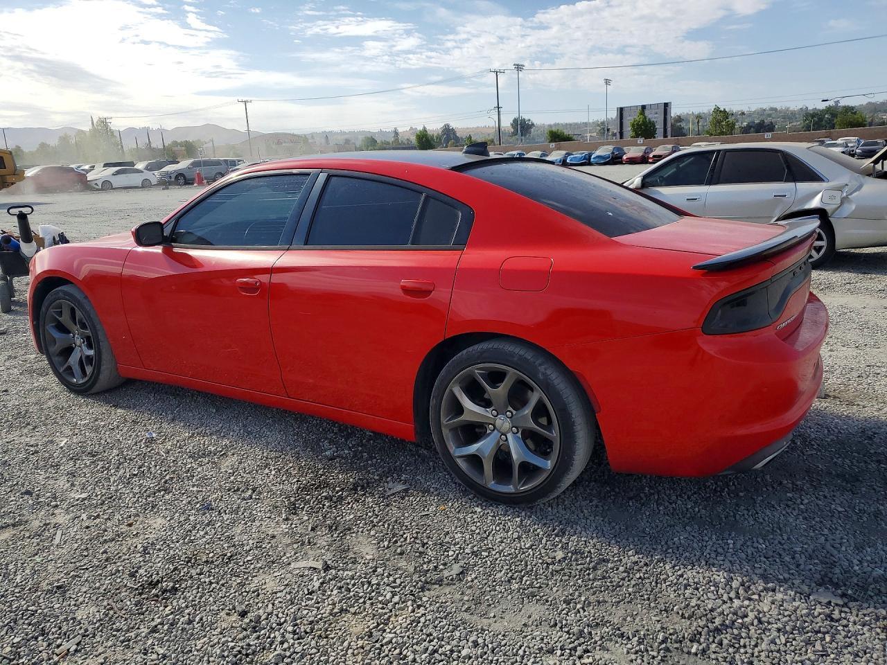 2016 Dodge Charger Sxt - zdjęcie 2