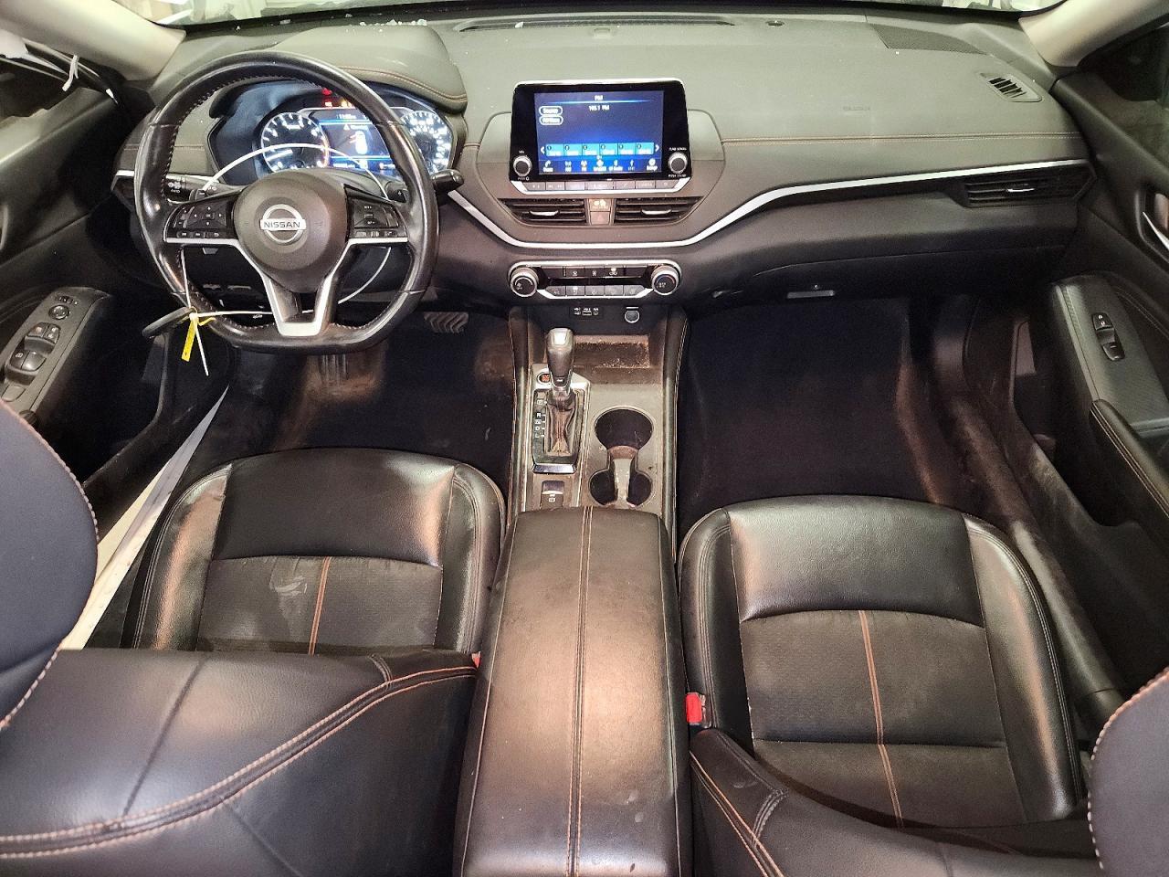2020 Nissan Altima Sr - zdjęcie 8