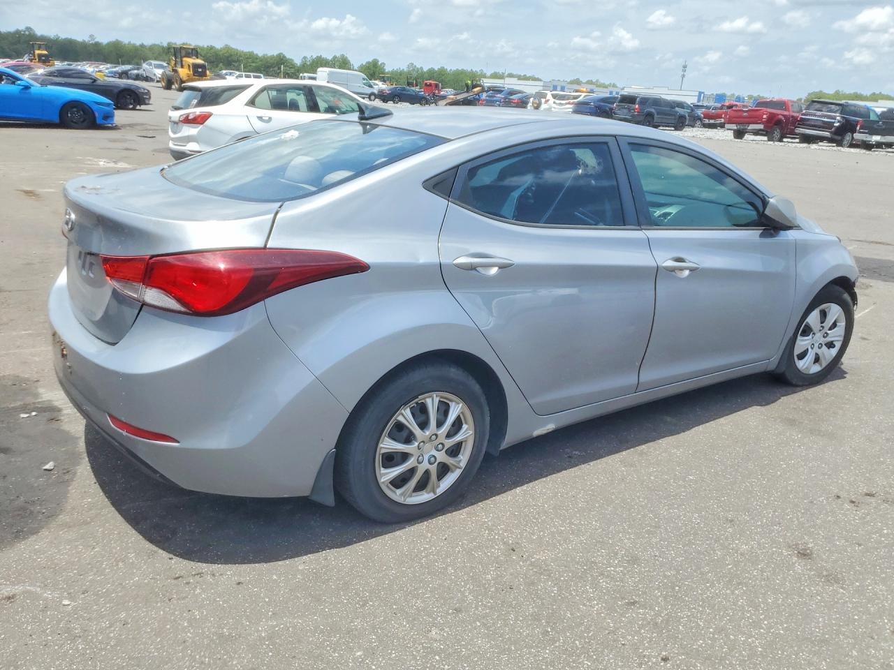 2016 Hyundai Elantra Se - zdjęcie 3