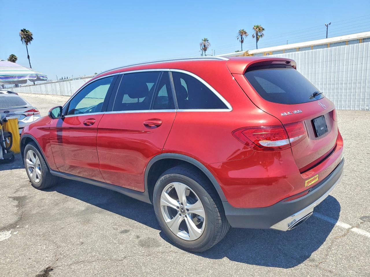 2018 Mercedes-Benz Glc 300 - zdjęcie 2