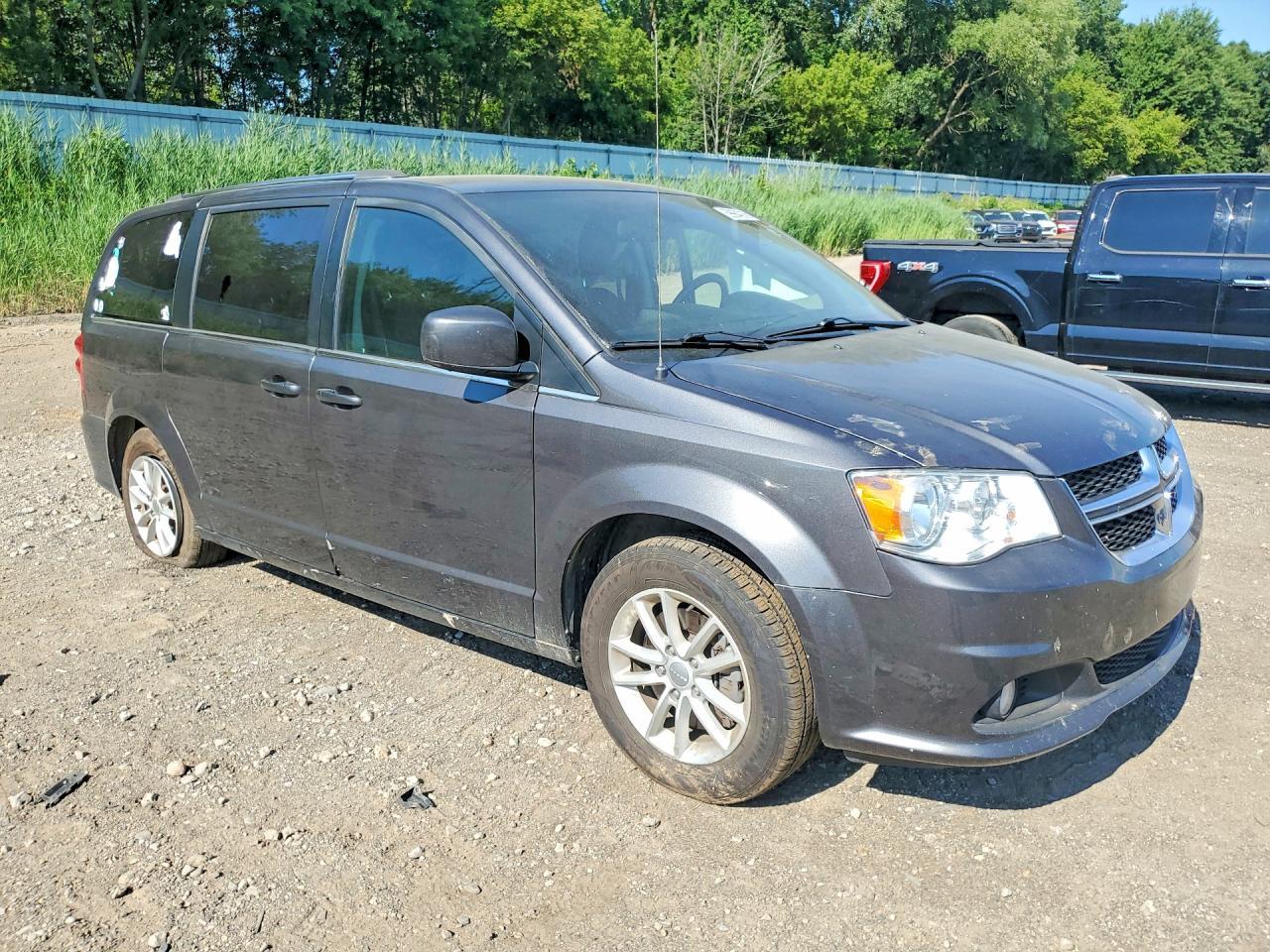 2019 Dodge Grand Caravan Sxt - zdjęcie 4