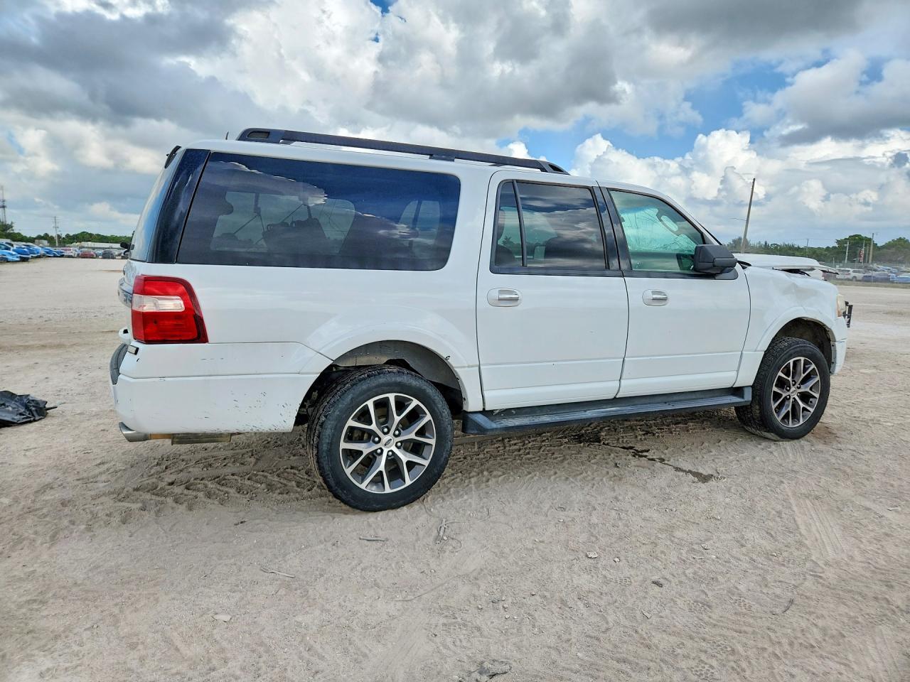 2017 Ford Expedition El Xlt - zdjęcie 3