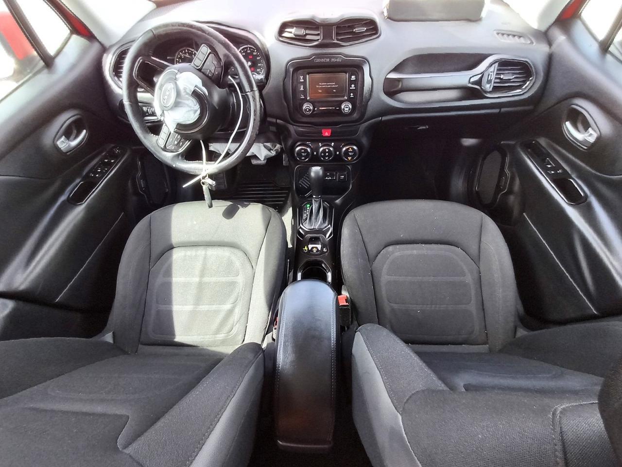2017 Jeep Renegade Latitude - zdjęcie 8