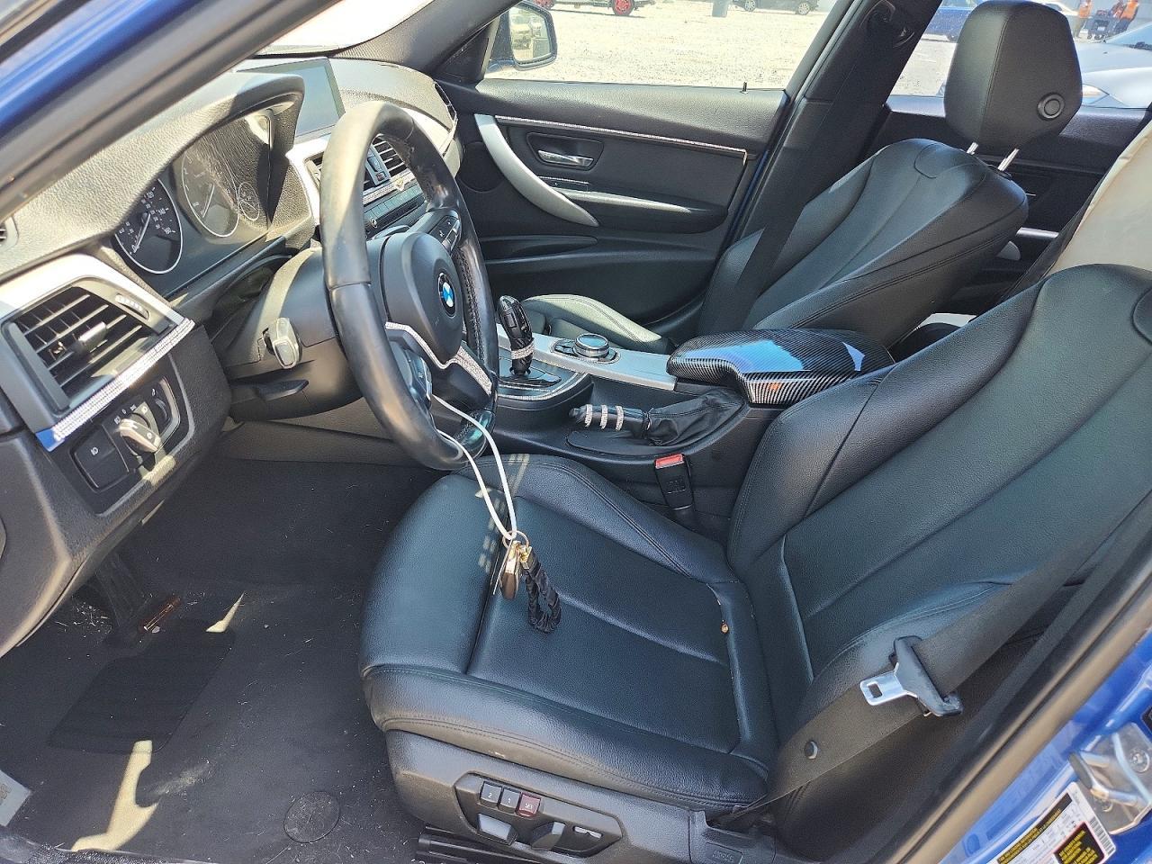 2015 BMW 328 I - zdjęcie 7