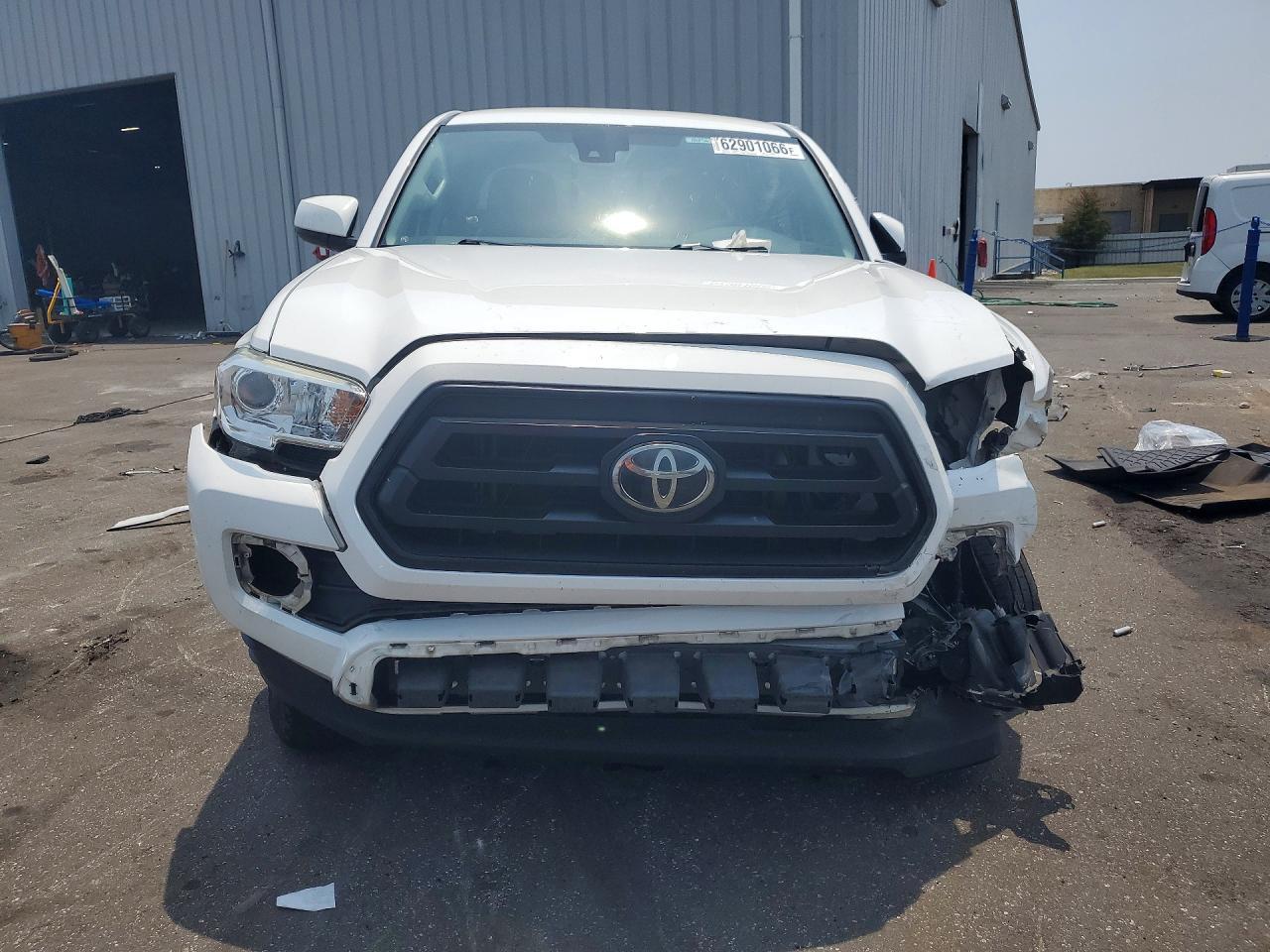 2021 Toyota Tacoma Sr - zdjęcie 5