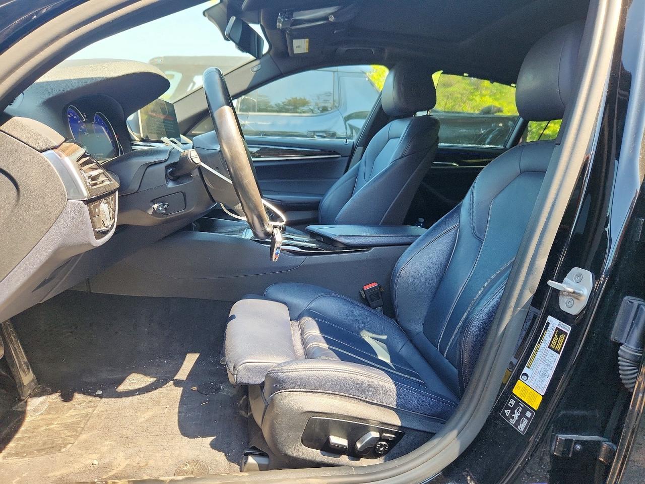 2017 BMW Seria 5 530i - zdjęcie 7