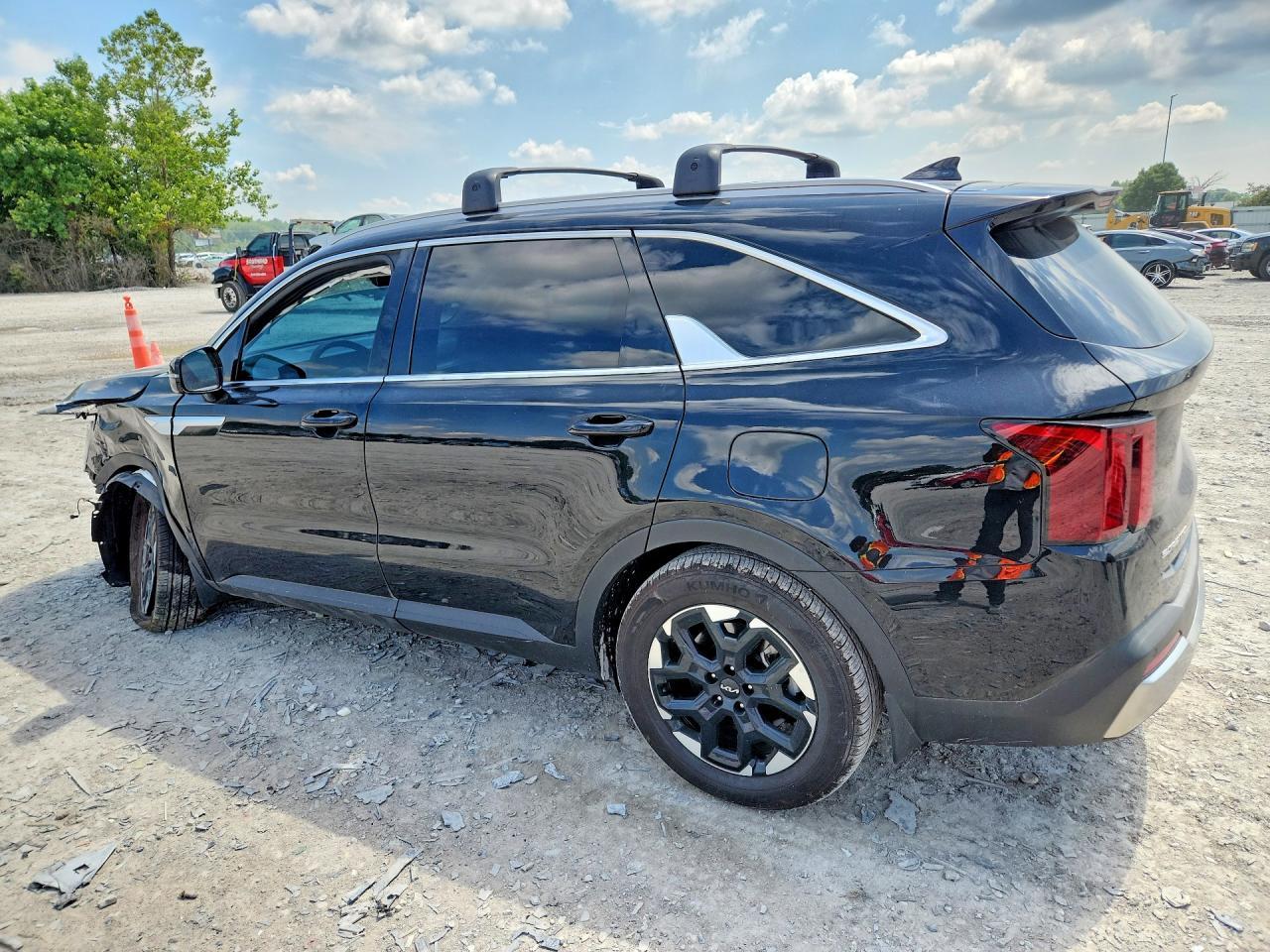 2025 Kia Sorento S - zdjęcie 2