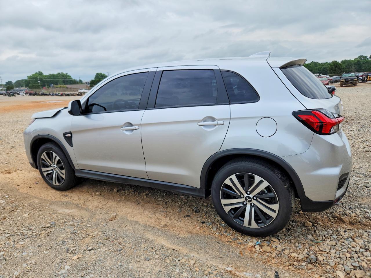 2026 Mitsubishi Outlander Sport S/Se - zdjęcie 2