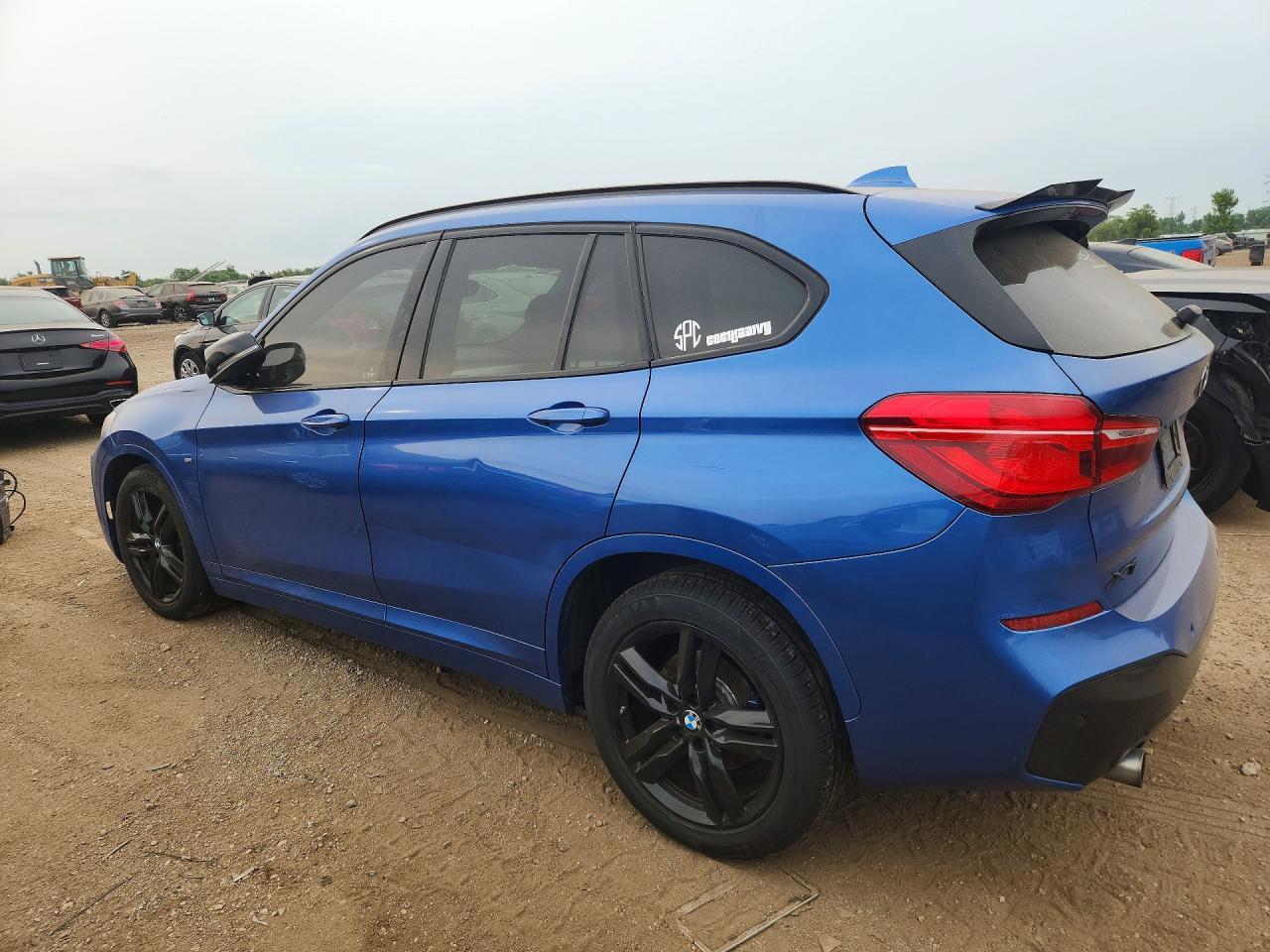 2016 BMW X1 xDrive28I - zdjęcie 2