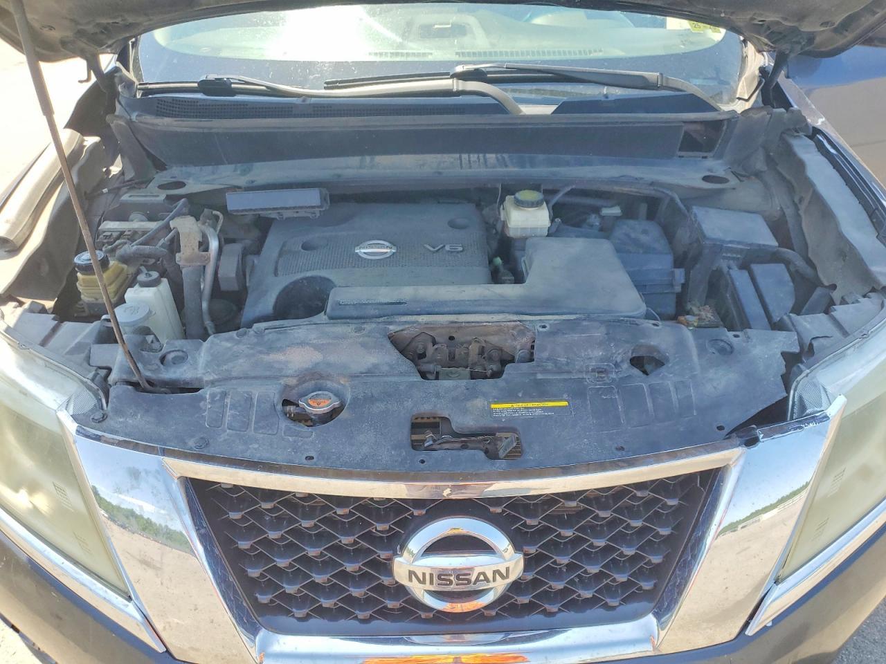 2014 Nissan Pathfinder S - zdjęcie 11