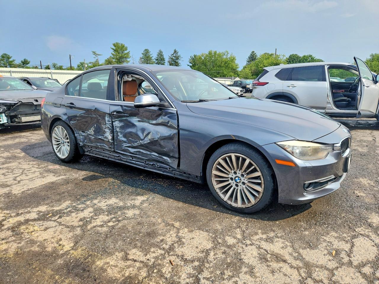 2013 BMW Seria 3 328i - zdjęcie 4