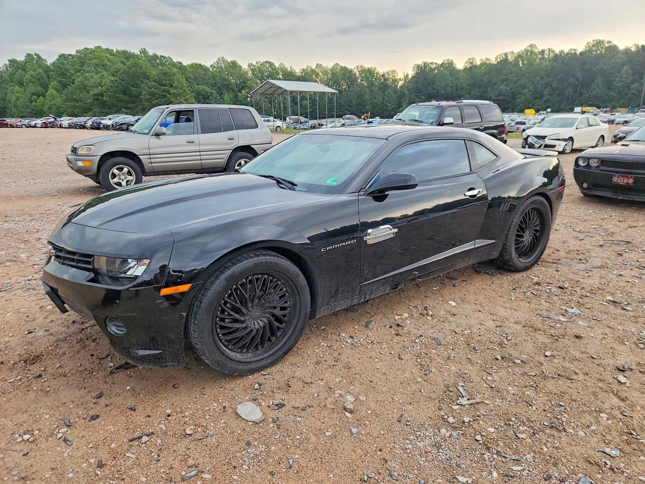 2015 Chevrolet Camaro Ls - zdjęcie główne