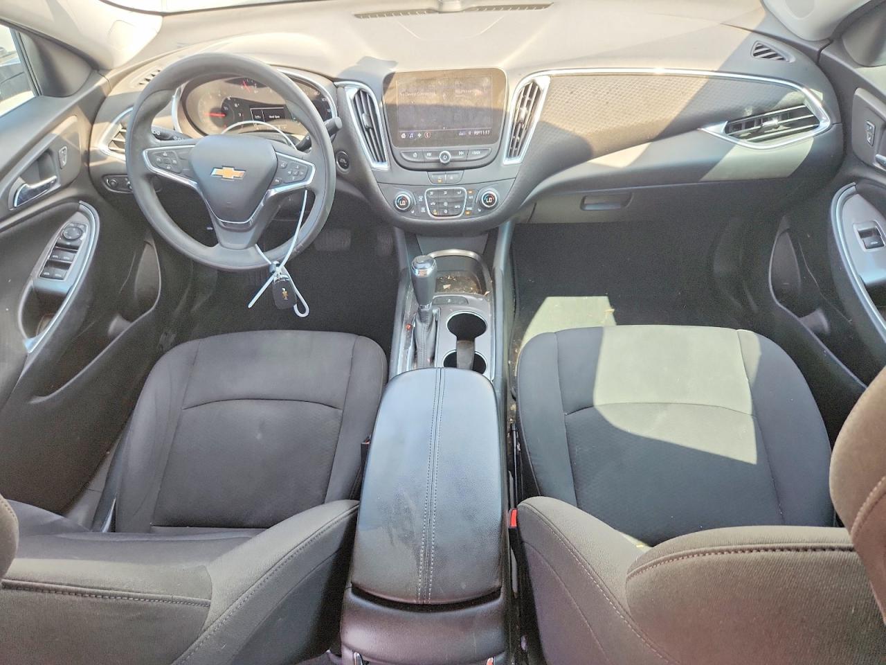 2020 Chevrolet Malibu Lt - zdjęcie 8