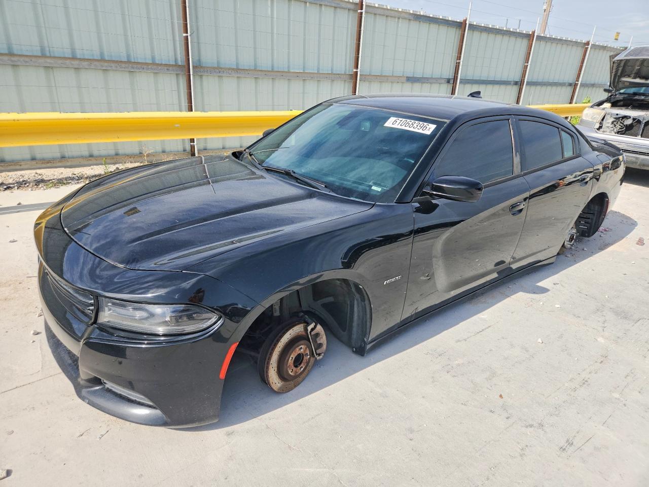 2018 Dodge Charger R/T - zdjęcie główne