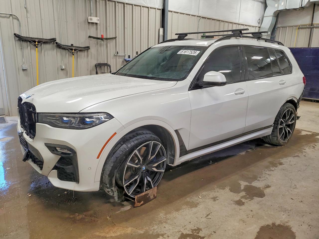 2019 BMW X7 xDrive50I - zdjęcie główne