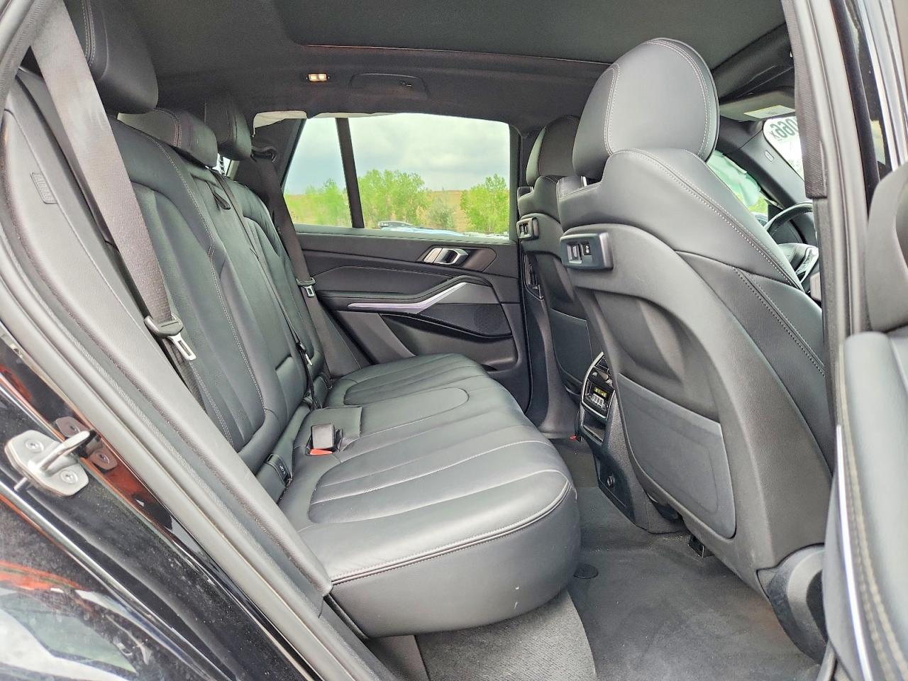 2022 BMW X5 xDrive40I - zdjęcie 11