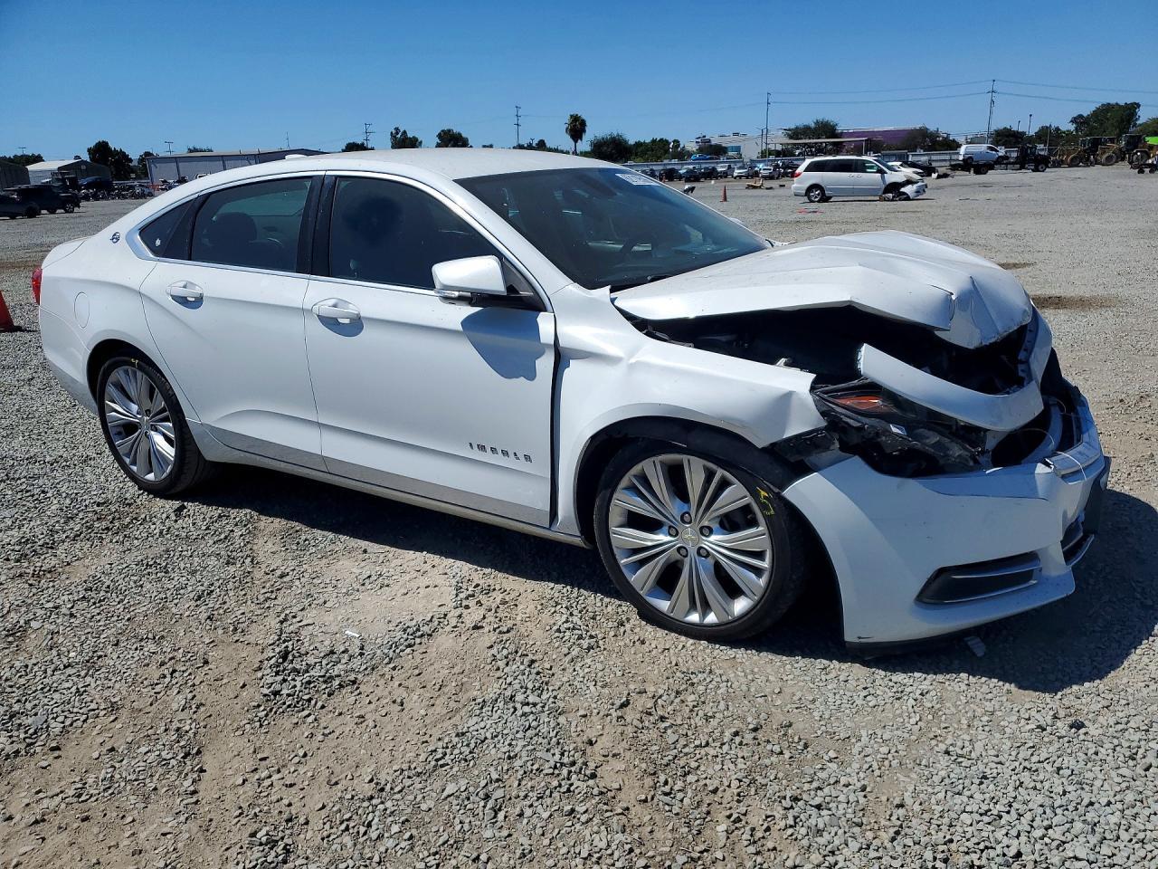 2016 Chevrolet Impala Lt - zdjęcie 4
