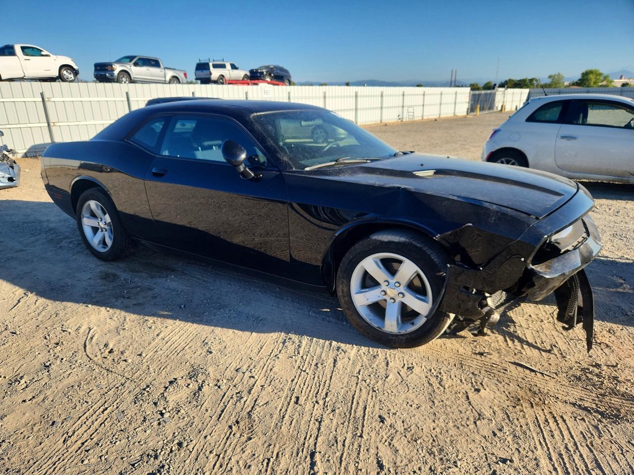2014 Dodge Challenger Sxt - zdjęcie 4
