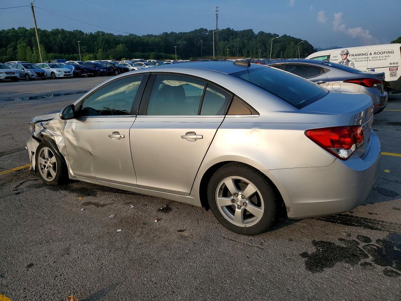 2016 Chevrolet Cruze Limited Lt - zdjęcie 2