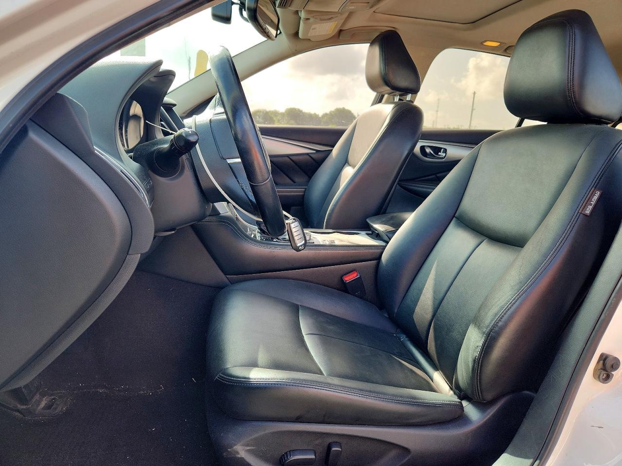 2021 Infiniti Q50 Luxe - zdjęcie 7