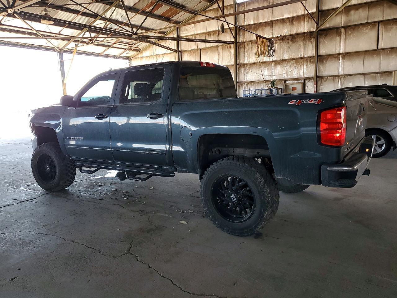 2017 Chevrolet Silverado K1500 Lt - zdjęcie 2