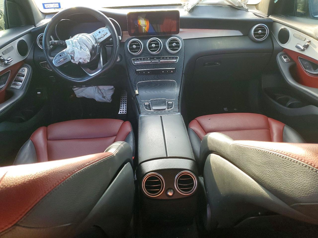 2022 Mercedes-Benz Glc 300 - zdjęcie 8