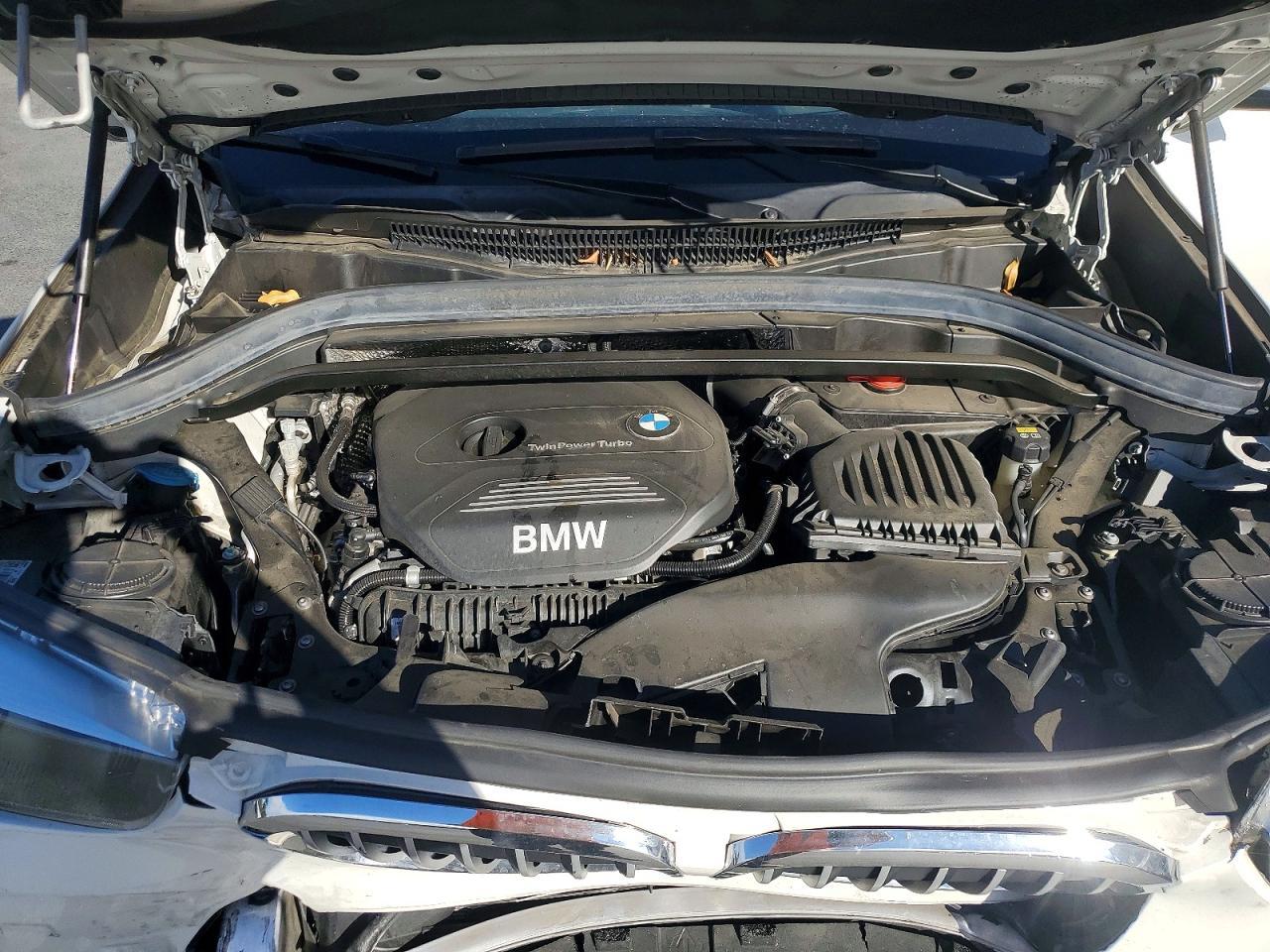 2017 BMW X1 xDrive28I - zdjęcie 12