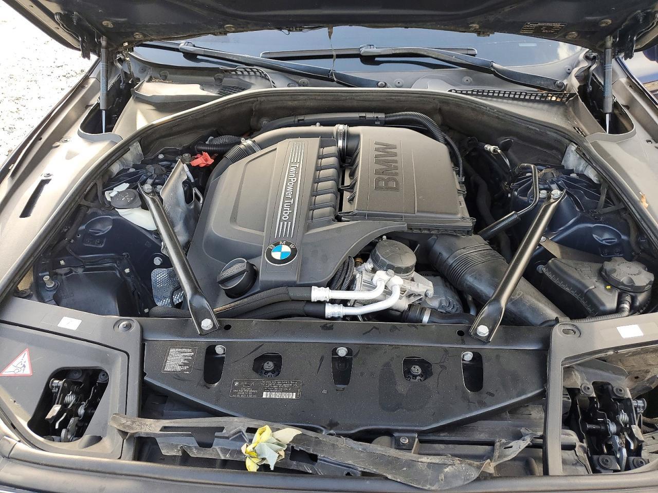 2014 BMW 535 I - zdjęcie 11