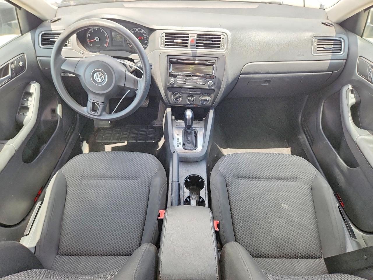 2014 Volkswagen Jetta Base - zdjęcie 8