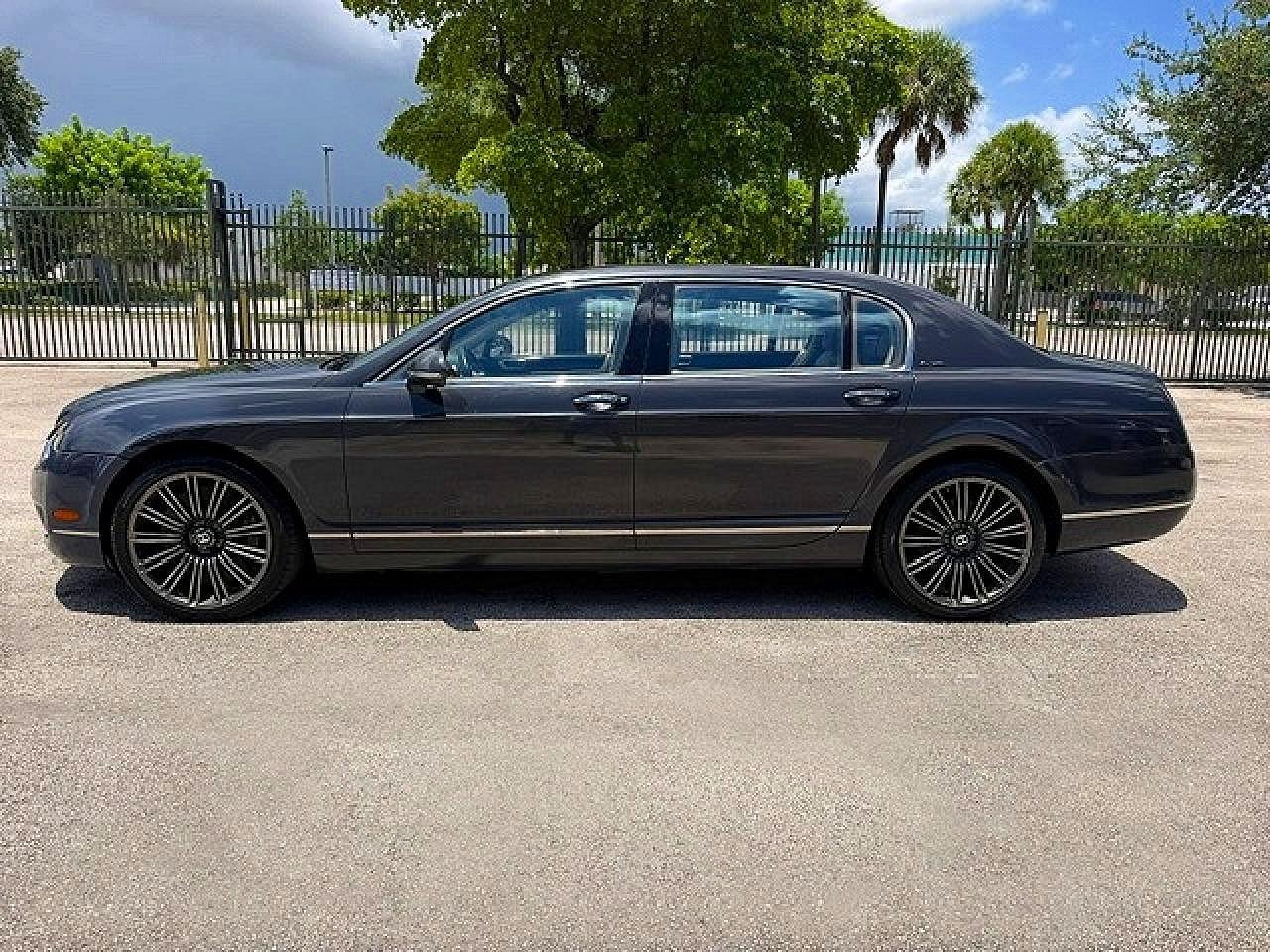 2013 Bentley Continental Flying Spur Speed - zdjęcie 12