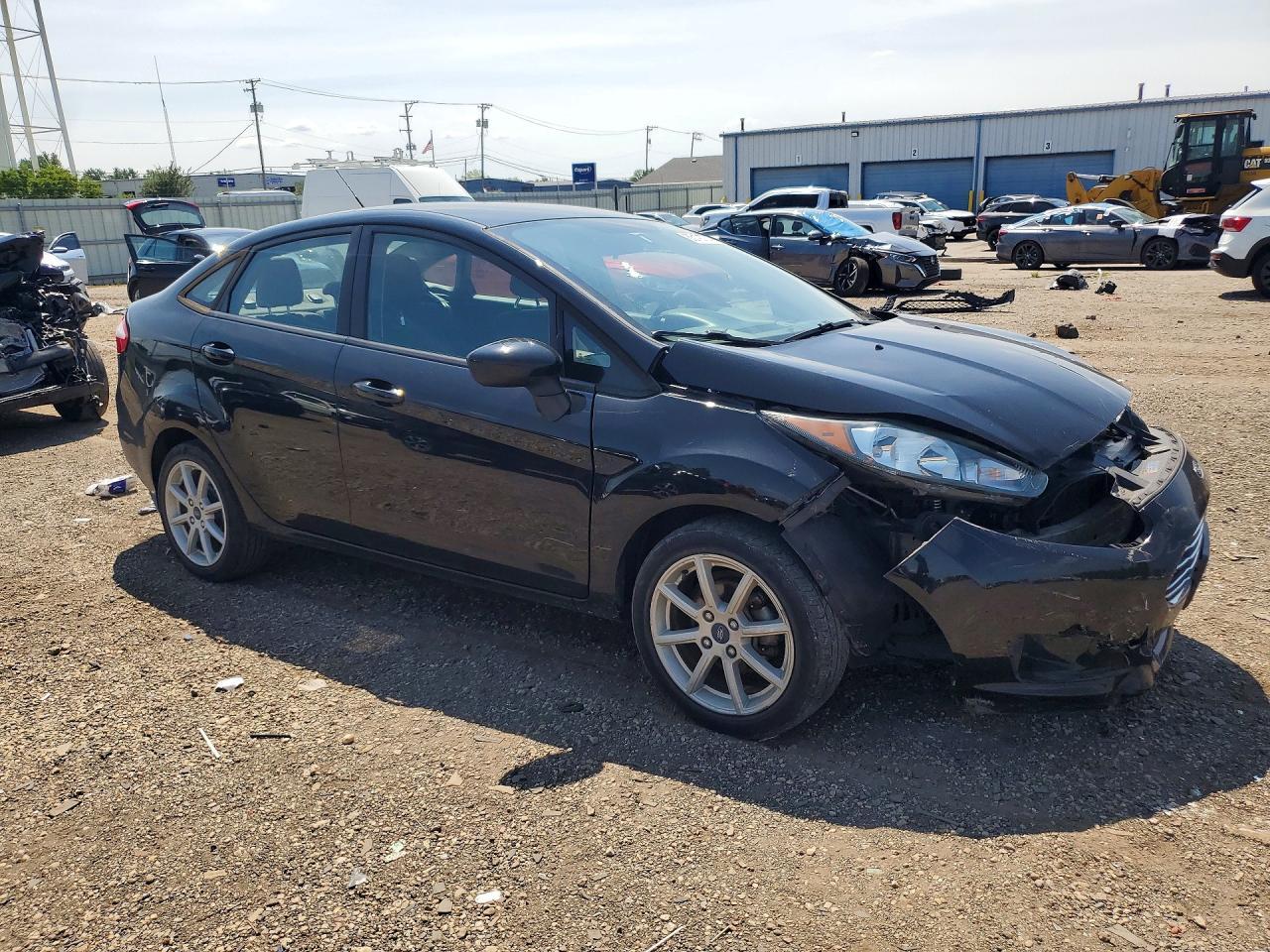 2019 Ford Fiesta Se - zdjęcie 4